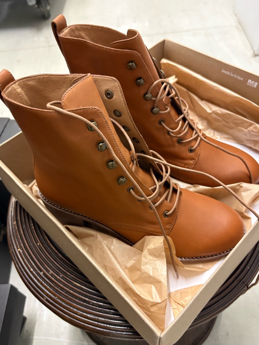 Madewell Patti Lace-Up Boot. Size 9. New.